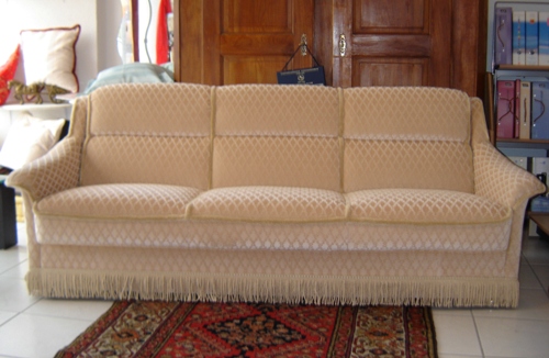 Sofa mit Mohairvelours gaufré